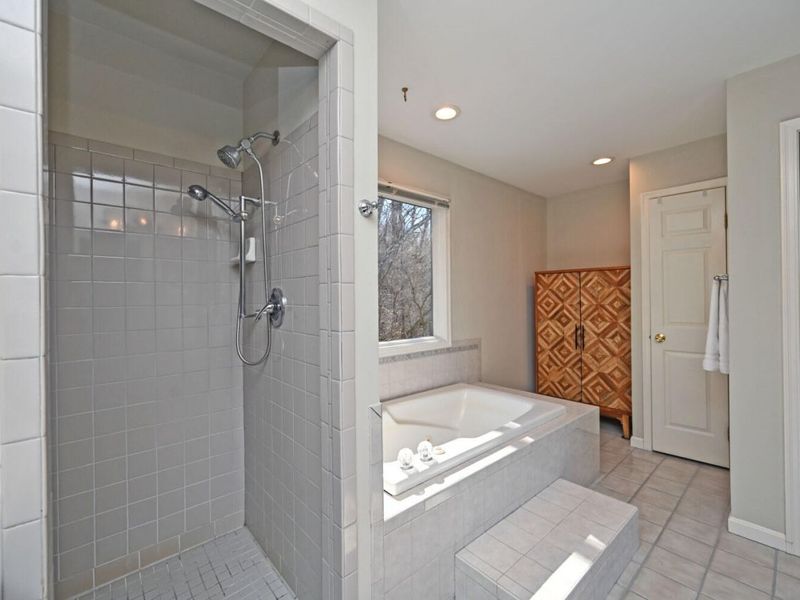 651 Pointe Benton Lane, Covington, KY 41014 Photo 40