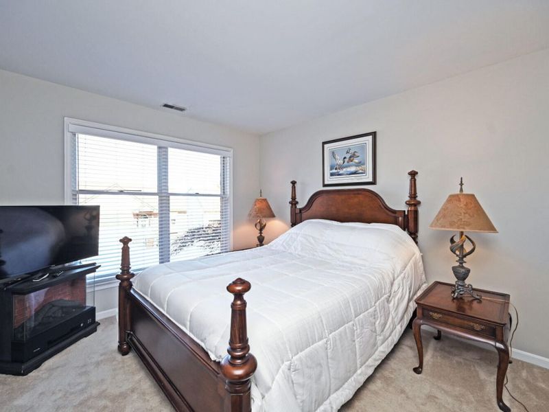 651 Pointe Benton Lane, Covington, KY 41014 Photo 9