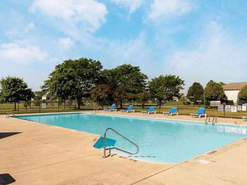 4215 Bowman Meadow Drive , Unit 14, Canal Winchester, OH 43110 Photo 3