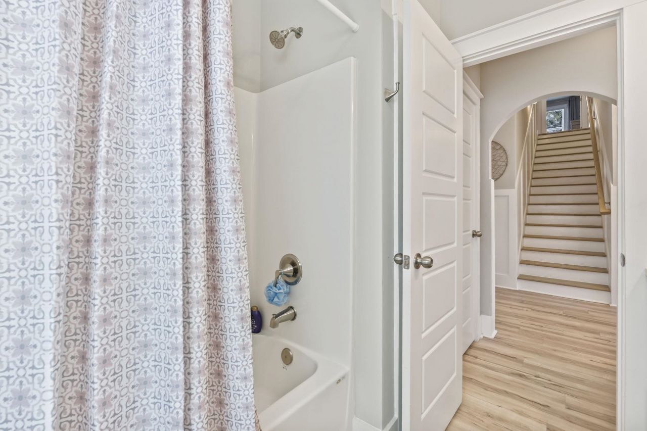 151 Navigators Dr.  Photo 41