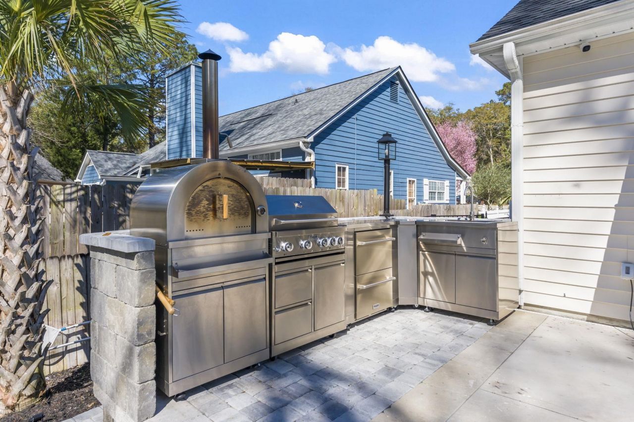 151 Navigators Dr.  Photo 9