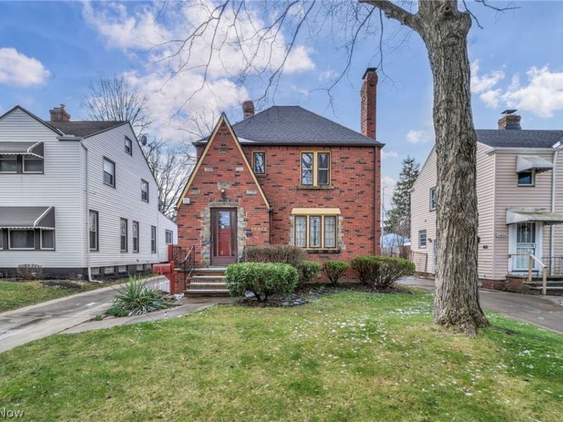 15812 Judson Drive, Cleveland, OH 44128 Photo 1