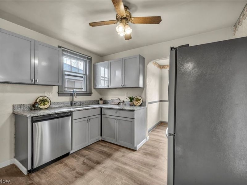 15812 Judson Drive, Cleveland, OH 44128 Photo 17