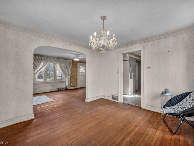 15812 Judson Drive, Cleveland, OH 44128 Photo 7