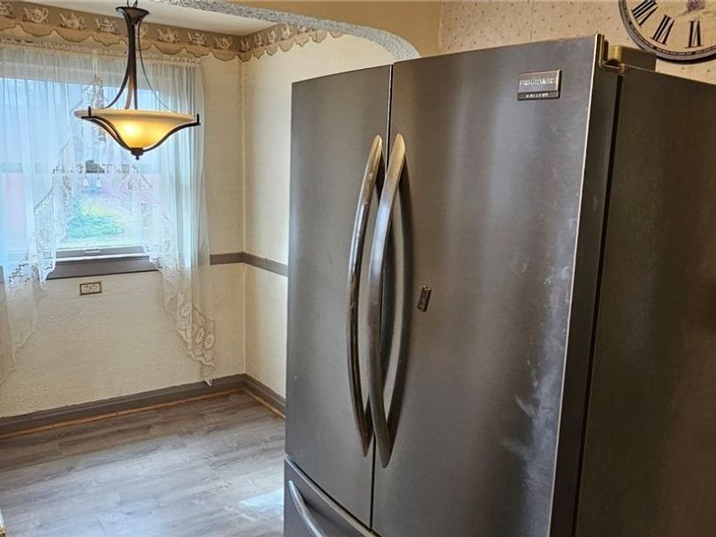 15812 Judson Drive, Cleveland, OH 44128 Photo 8