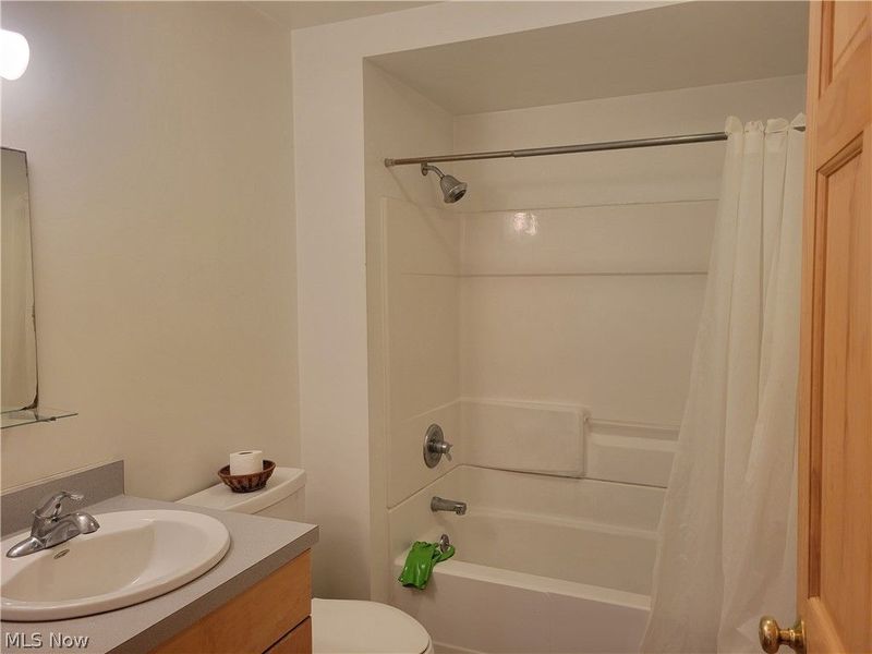 151 S Buffalo Street, Cadiz, OH 43907 Photo 14