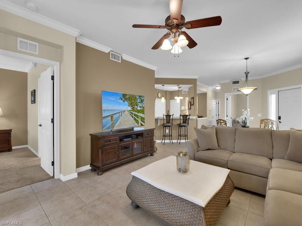 10109 Colonial Country Club Blvd, Unit 2410, Fort Myers, FL 33913 Photo