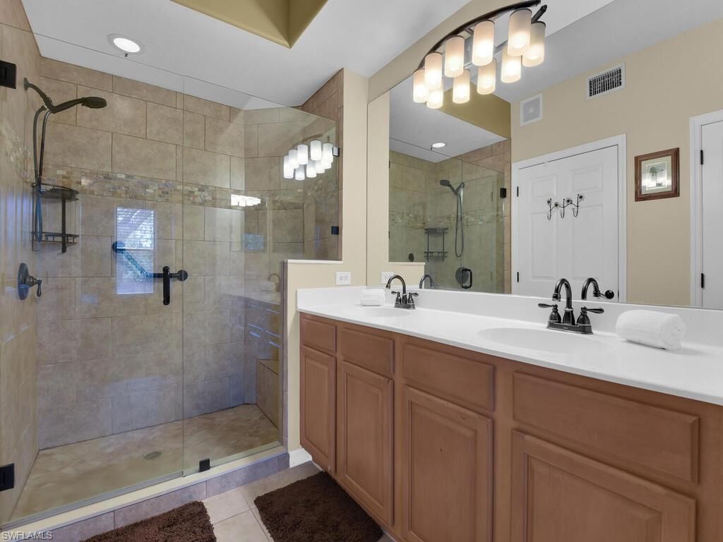 10109 Colonial Country Club Blvd, Unit 2410, Fort Myers, FL 33913 Photo