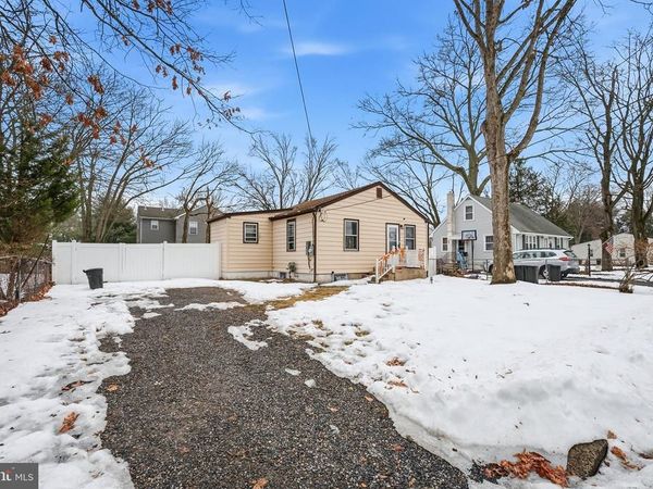 61 COONEY , HAMILTON, NJ 08619