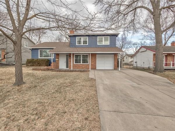 9314 W 89th Terrace, Overland Park, KS 66212