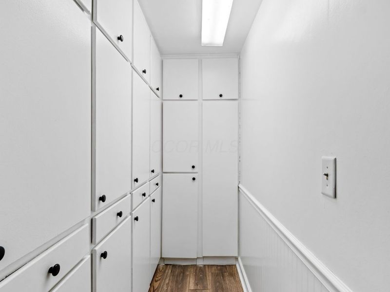 395 Amesbury Drive, Columbus, OH 43230 Photo 14