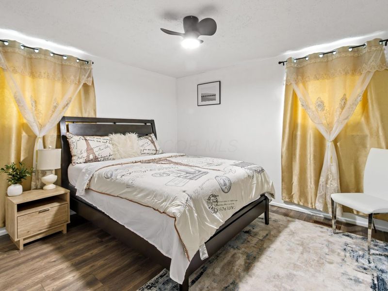 395 Amesbury Drive, Columbus, OH 43230 Photo 20