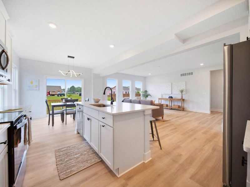 645 Augusta Drive, Marion, OH 43302 Photo 7