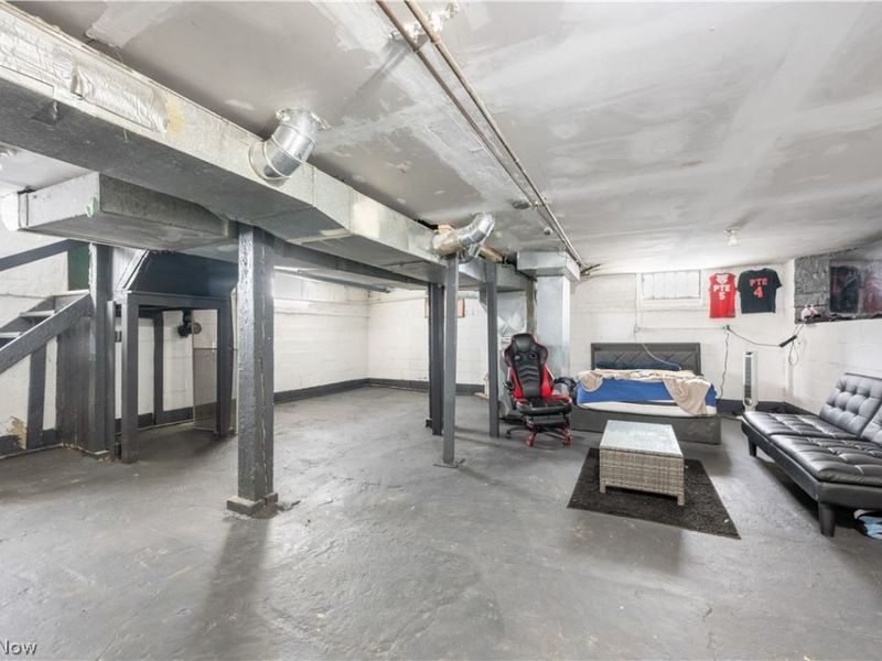 354 Clarendon Avenue NW, Canton, OH 44708 Photo 11