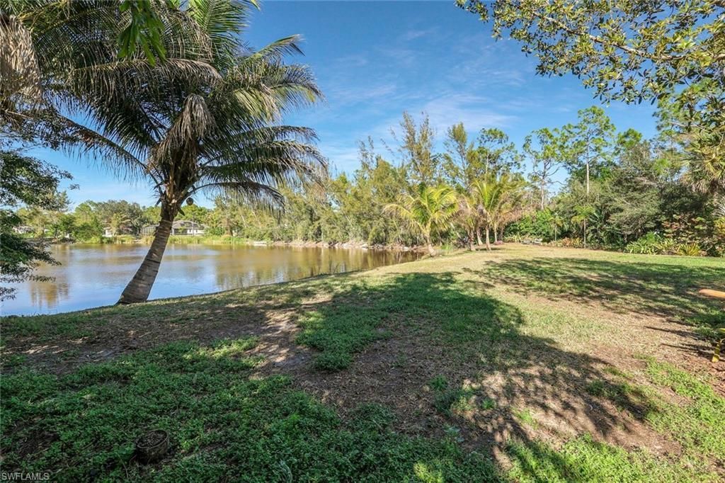 10071 Strike Ln, Bonita Springs, FL 34135 Photo