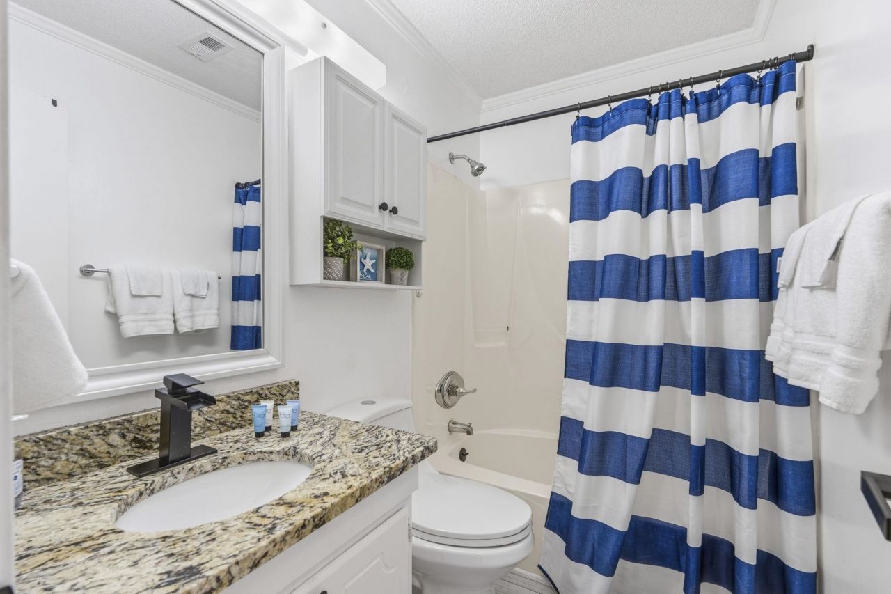 900 N Waccamaw Dr. Photo 14