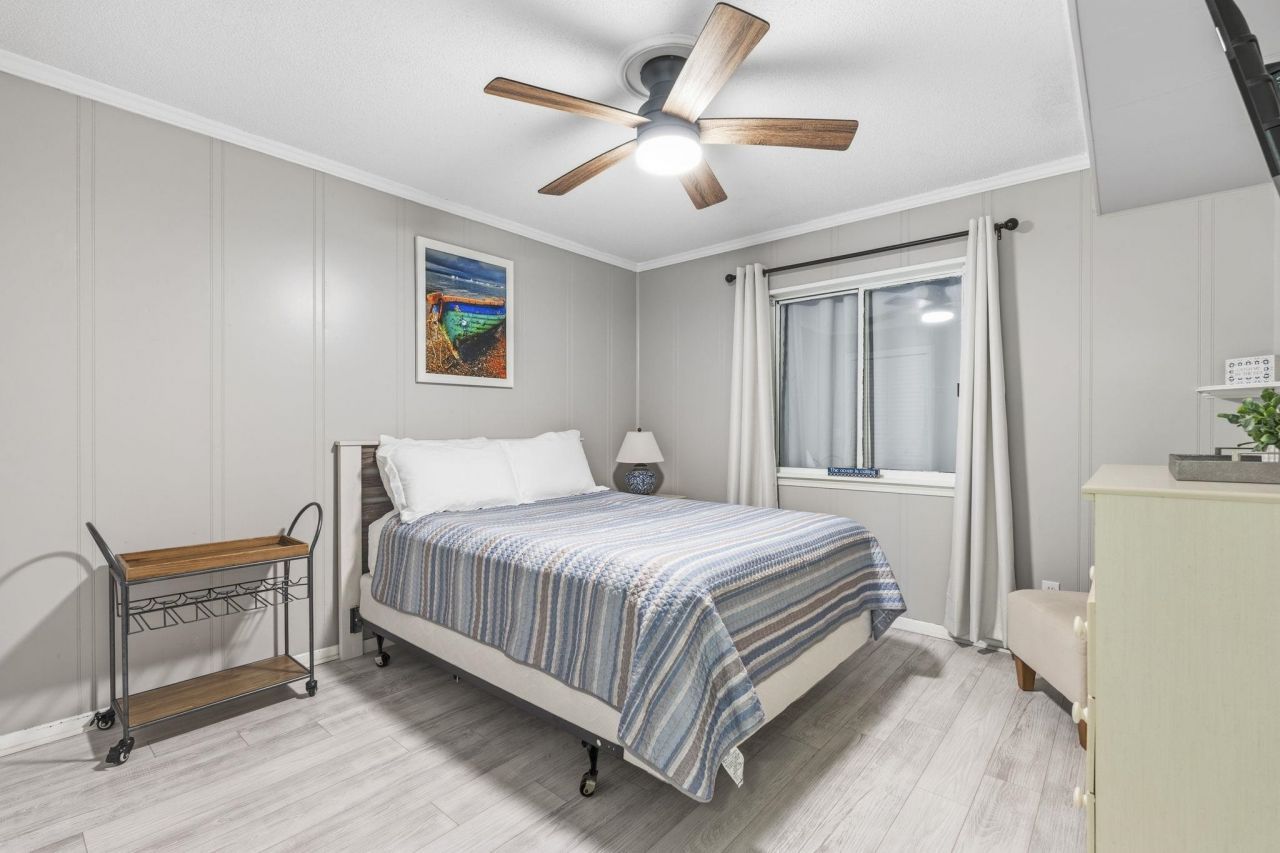 900 N Waccamaw Dr. Photo 16