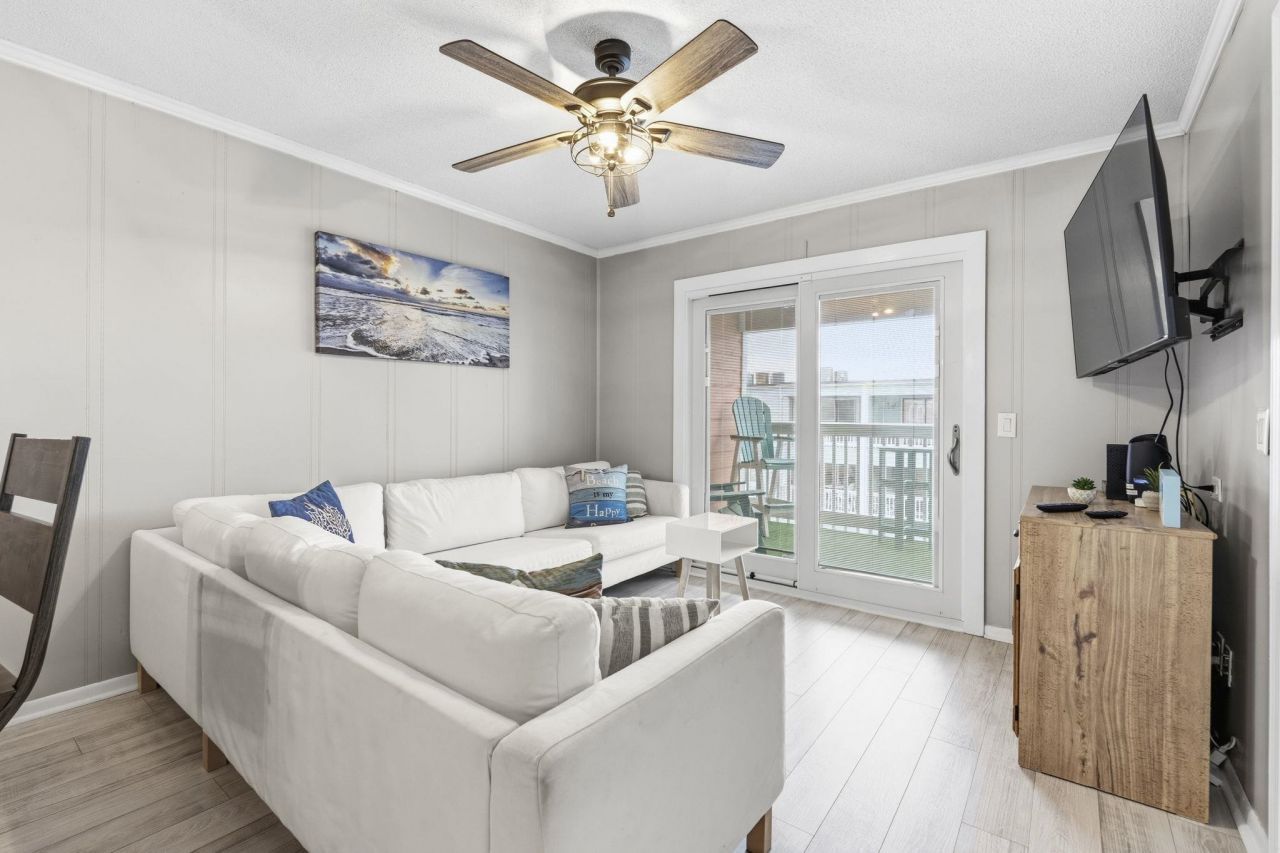 900 N Waccamaw Dr. Photo 20