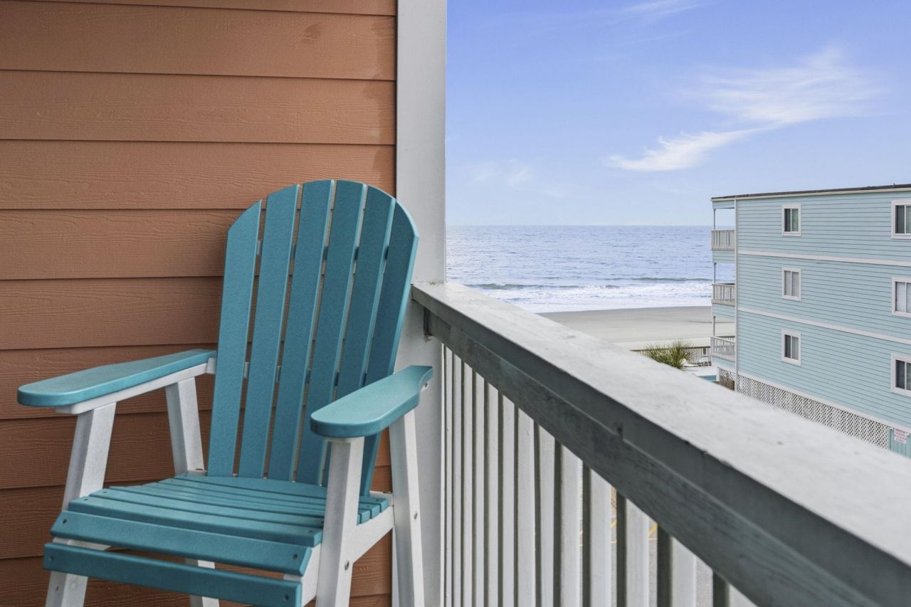 900 N Waccamaw Dr. Photo 31