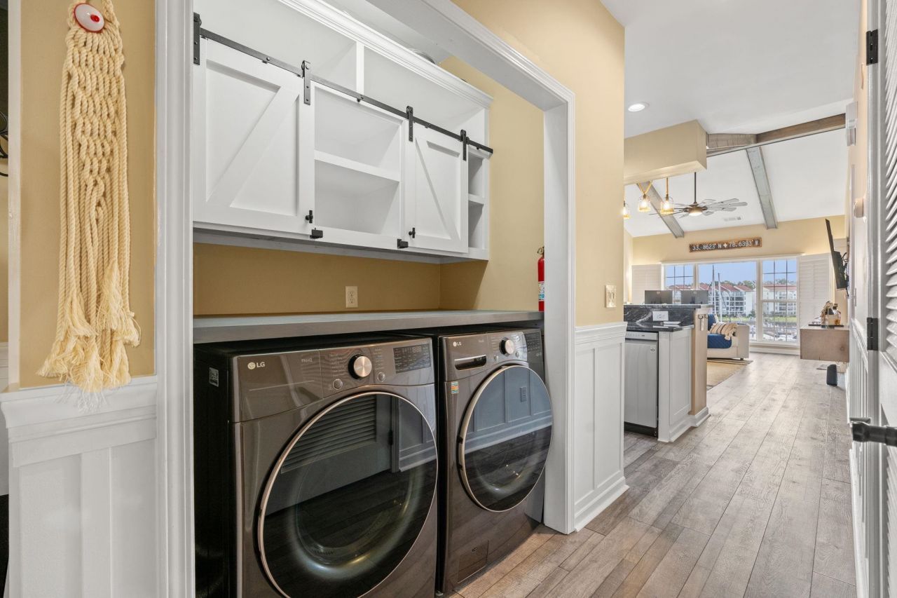 4609 Lightkeepers Way Photo 8