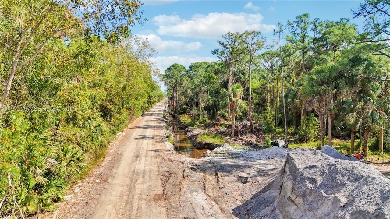 11500 SW Warfield, Indiantown, FL 34956 Photo