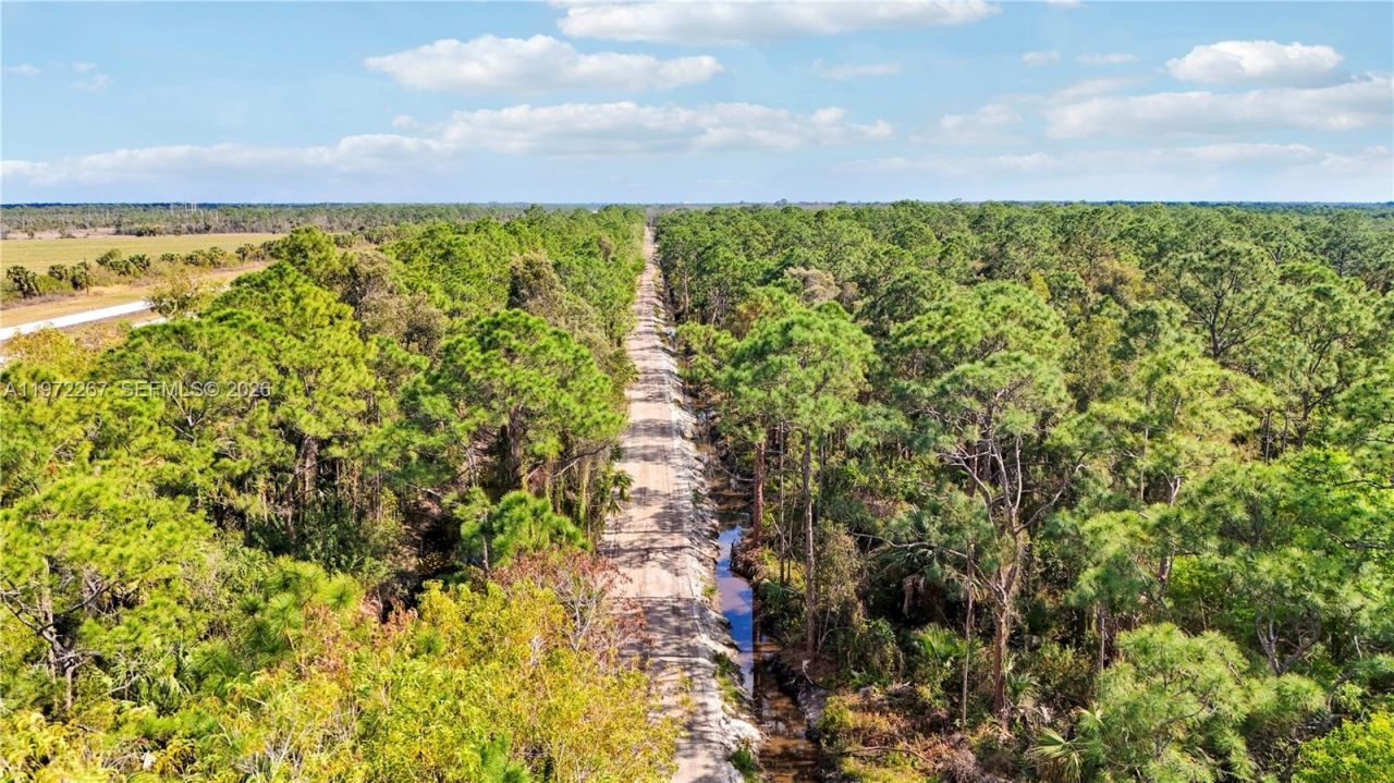 11500 SW Warfield, Indiantown, FL 34956 Photo