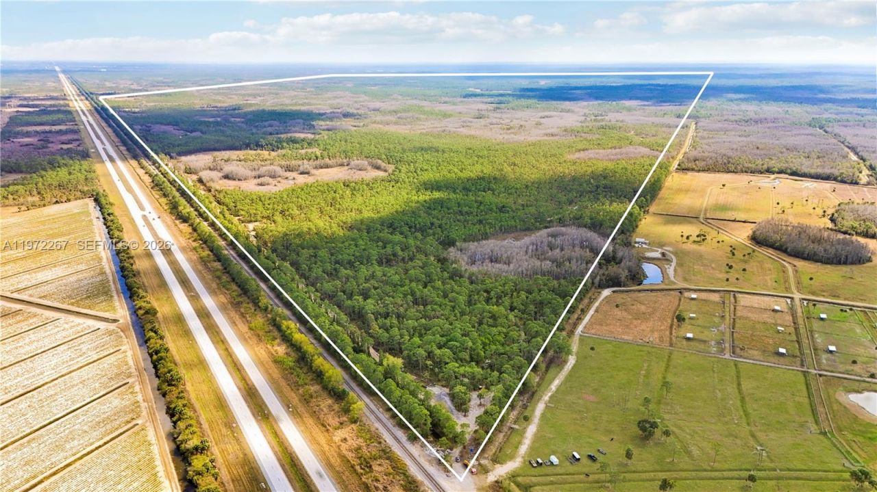 11500 SW Warfield, Indiantown, FL 34956 Photo