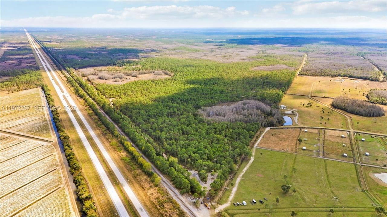 11500 SW Warfield, Indiantown, FL 34956 Photo