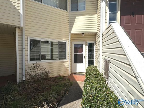 1155 Old Monrovia Road NW, Unit 8D, Huntsville, AL 35806