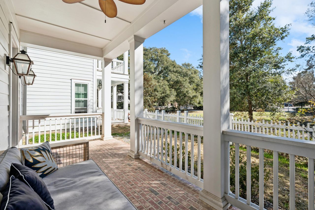 1029 Avenue Of Oaks Photo 11