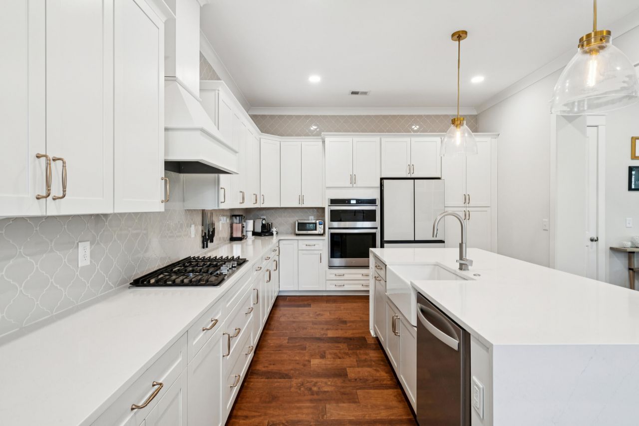 1029 Avenue Of Oaks Photo 18