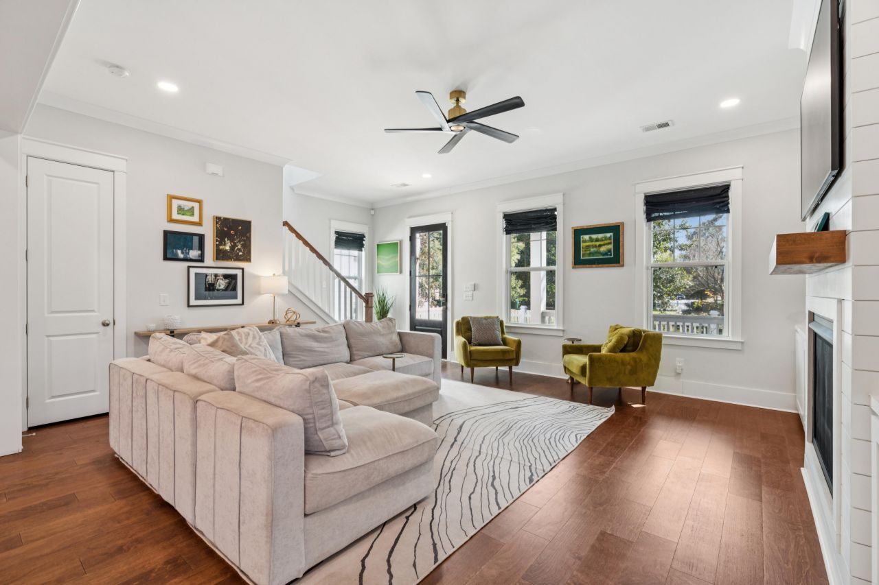 1029 Avenue Of Oaks Photo 24