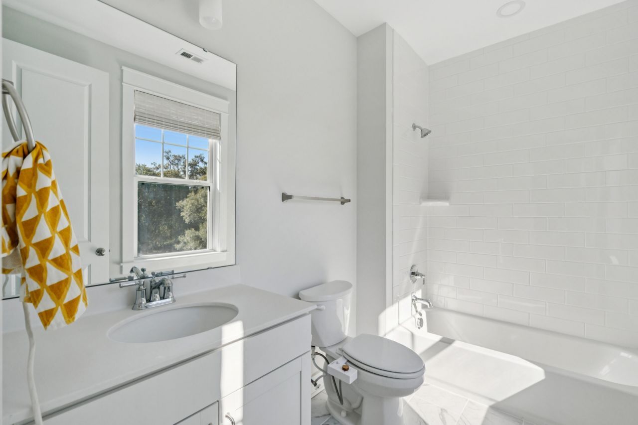 1029 Avenue Of Oaks Photo 31