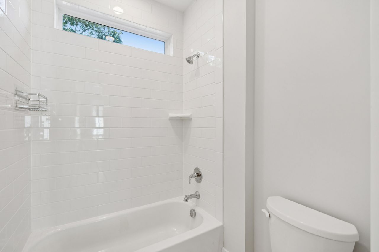 1029 Avenue Of Oaks Photo 36