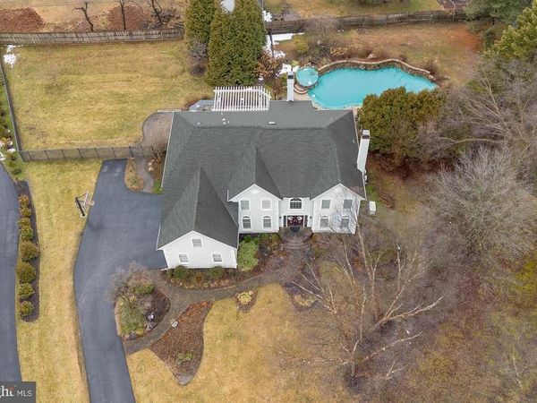 300 BELL COURT, EXTON, PA 19341