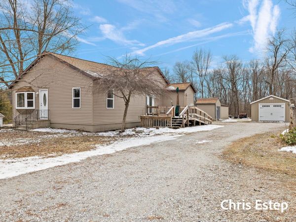 11365 Warner Avenue, Grant, MI 49327