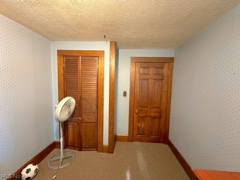 107 W 21st Street, Dover, OH 44622 Photo 14