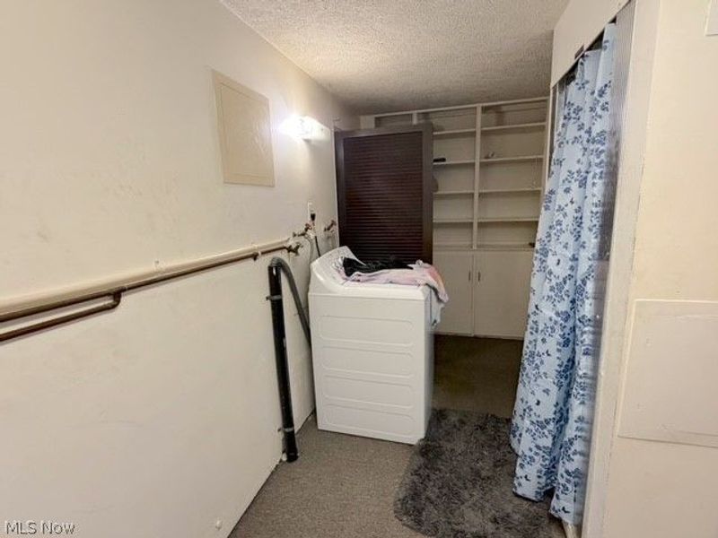 107 W 21st Street, Dover, OH 44622 Photo 17