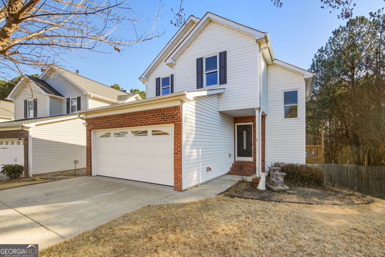 138 Stoneforest Drive, Woodstock, GA 30189 Main Photo