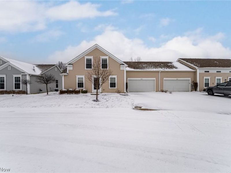 8708 Wakefield Run, North Ridgeville, OH 44039 Photo 1