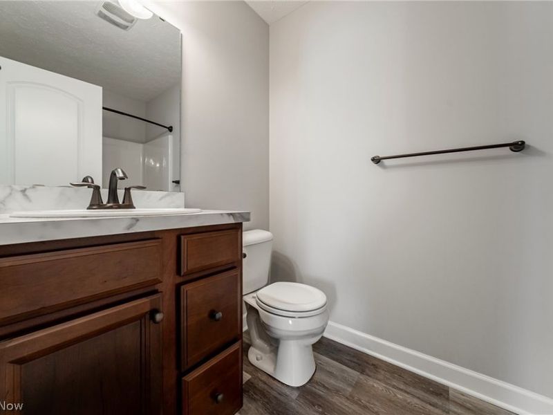8708 Wakefield Run, North Ridgeville, OH 44039 Photo 11