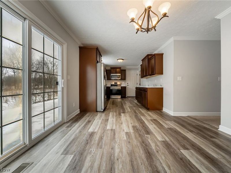 8708 Wakefield Run, North Ridgeville, OH 44039 Photo 13