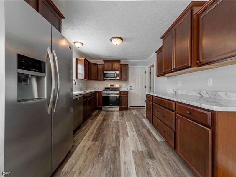 8708 Wakefield Run, North Ridgeville, OH 44039 Photo 16