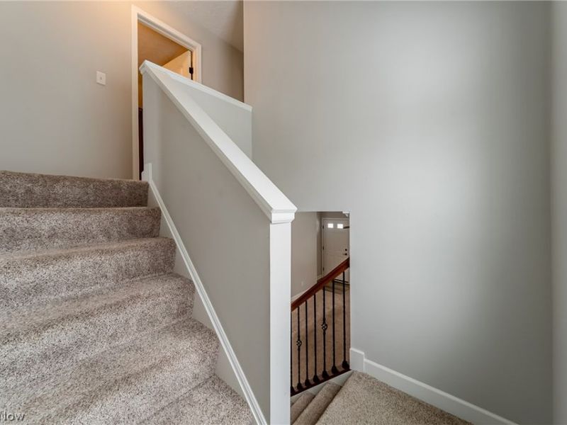 8708 Wakefield Run, North Ridgeville, OH 44039 Photo 16