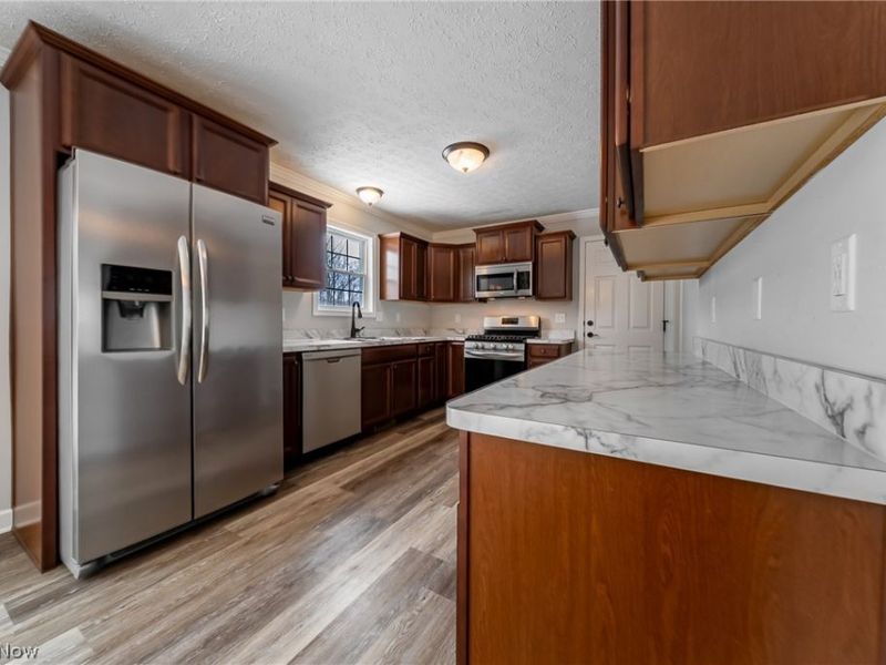 8708 Wakefield Run, North Ridgeville, OH 44039 Photo 17