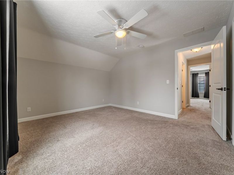8708 Wakefield Run, North Ridgeville, OH 44039 Photo 23