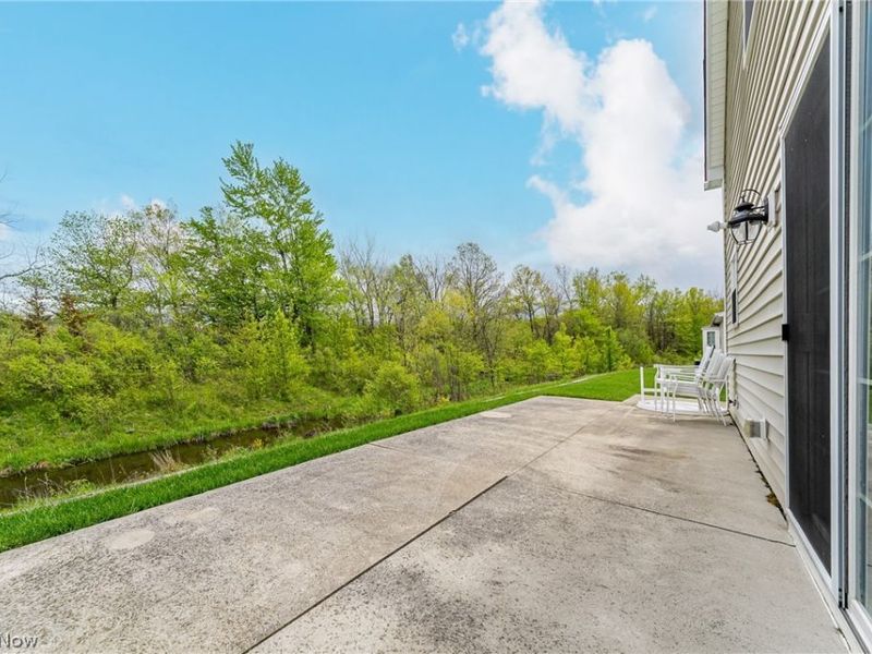 8708 Wakefield Run, North Ridgeville, OH 44039 Photo 38