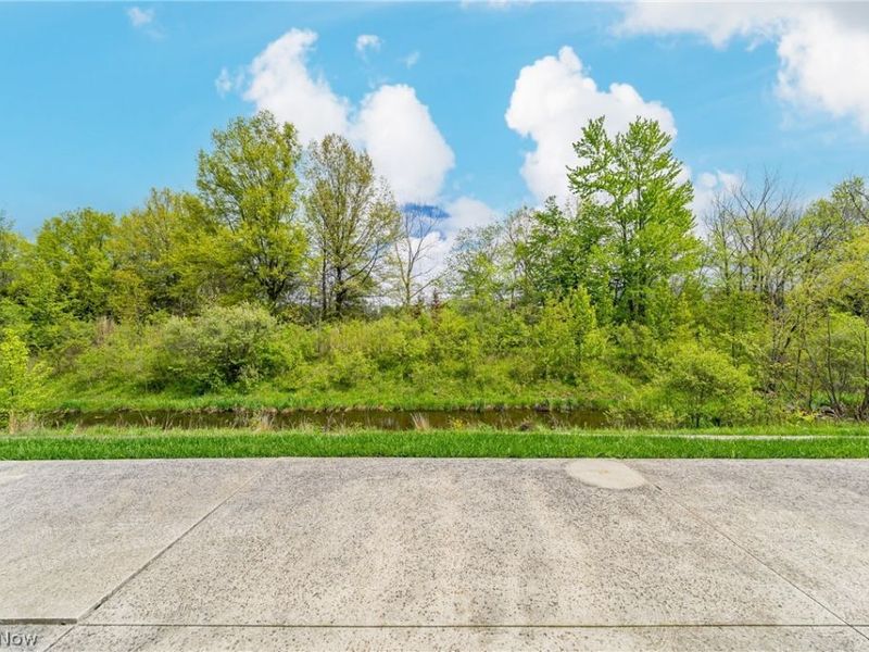 8708 Wakefield Run, North Ridgeville, OH 44039 Photo 39