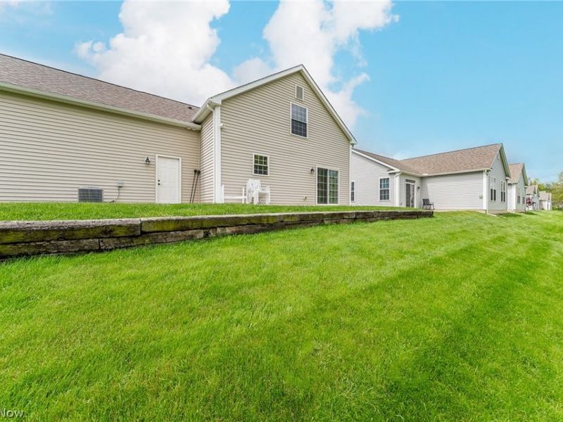 8708 Wakefield Run, North Ridgeville, OH 44039 Photo 40
