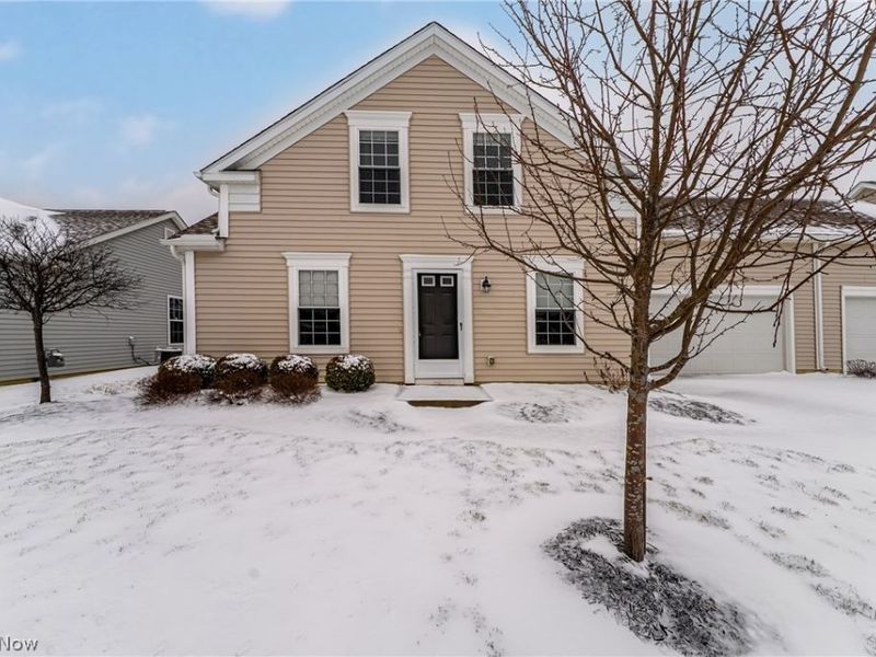 8708 Wakefield Run, North Ridgeville, OH 44039 Photo 6
